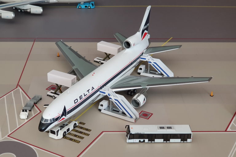 1:200 Airport Ground Plates AGP1 & AGP3 Back Sides